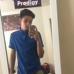 Meet your Posher, Adolfo